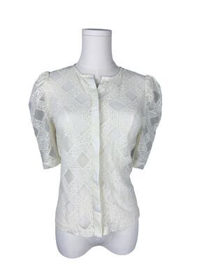 Vintage 70s White Lattice Lace Puff Shoulder Half Sleeve Button Front Top M